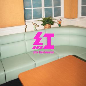 小娻孑在卧室里被躁
