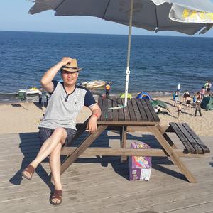 小娻孑在卧室里被躁
